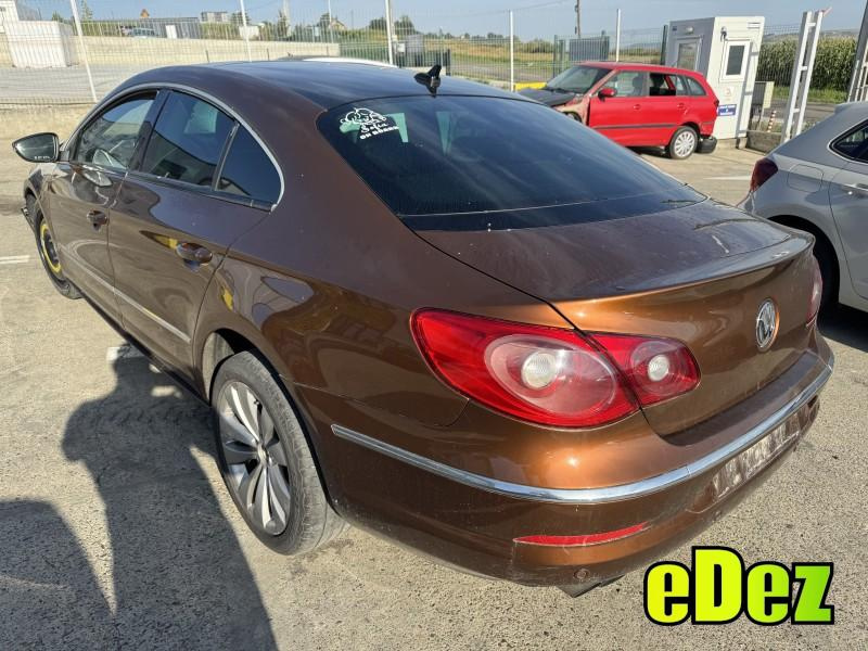 Aripa spate stanga culoare maro - lc8y Volkswagen Passat CC (2008-2012)