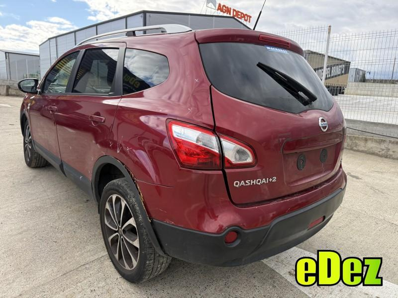 Aripa spate stanga culoare rosie - naj Nissan Qashqai plus 2 ( 2008-2010)