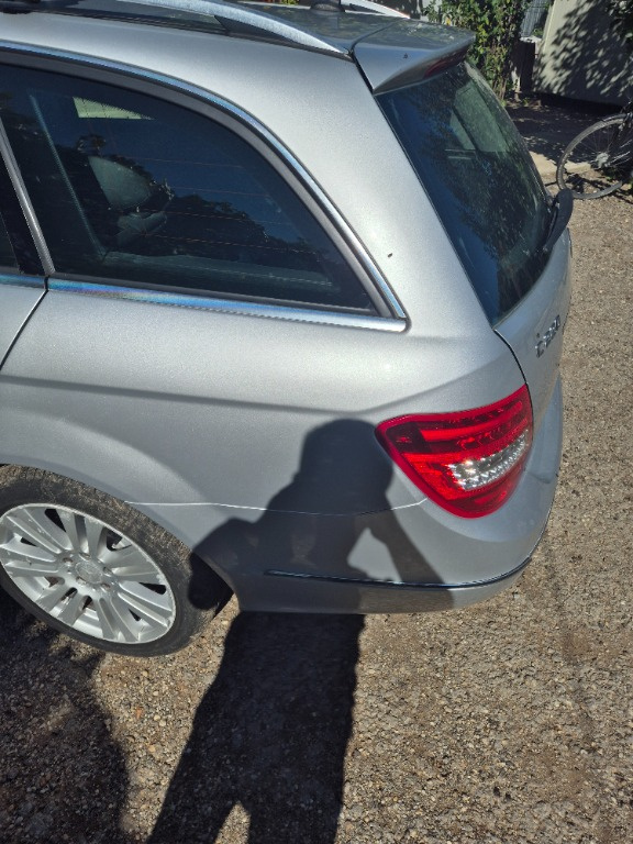 Aripa spate stanga/dreapta Mercedes C-Class W204/ S204 Facelift