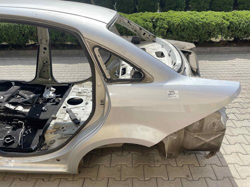 ARIPA SPATE STANGA FIAT LINEA - - (2007 2012)