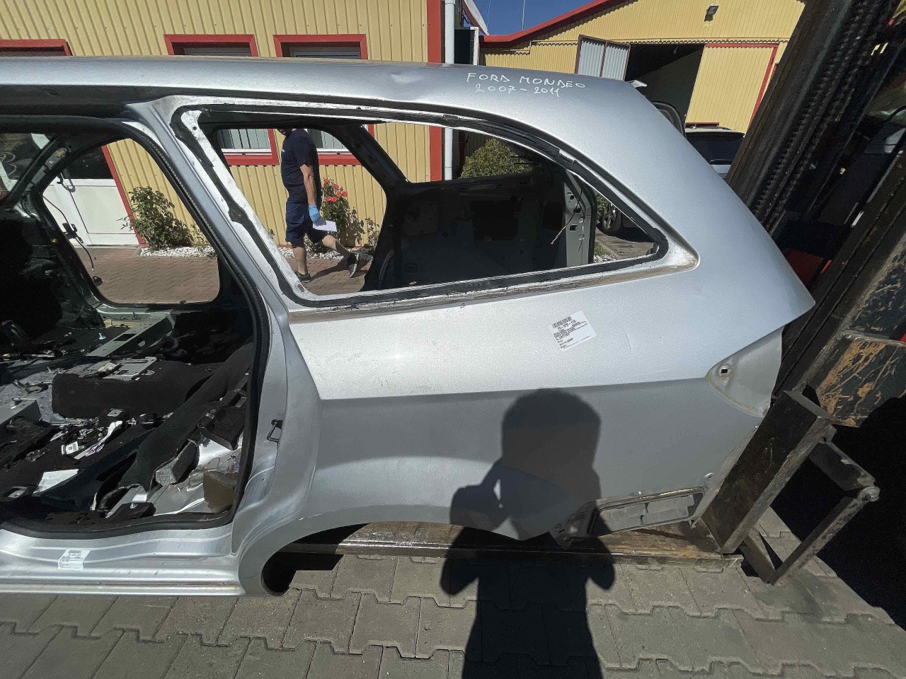 ARIPA SPATE STANGA FORD MONDEO - - (2007 2014)