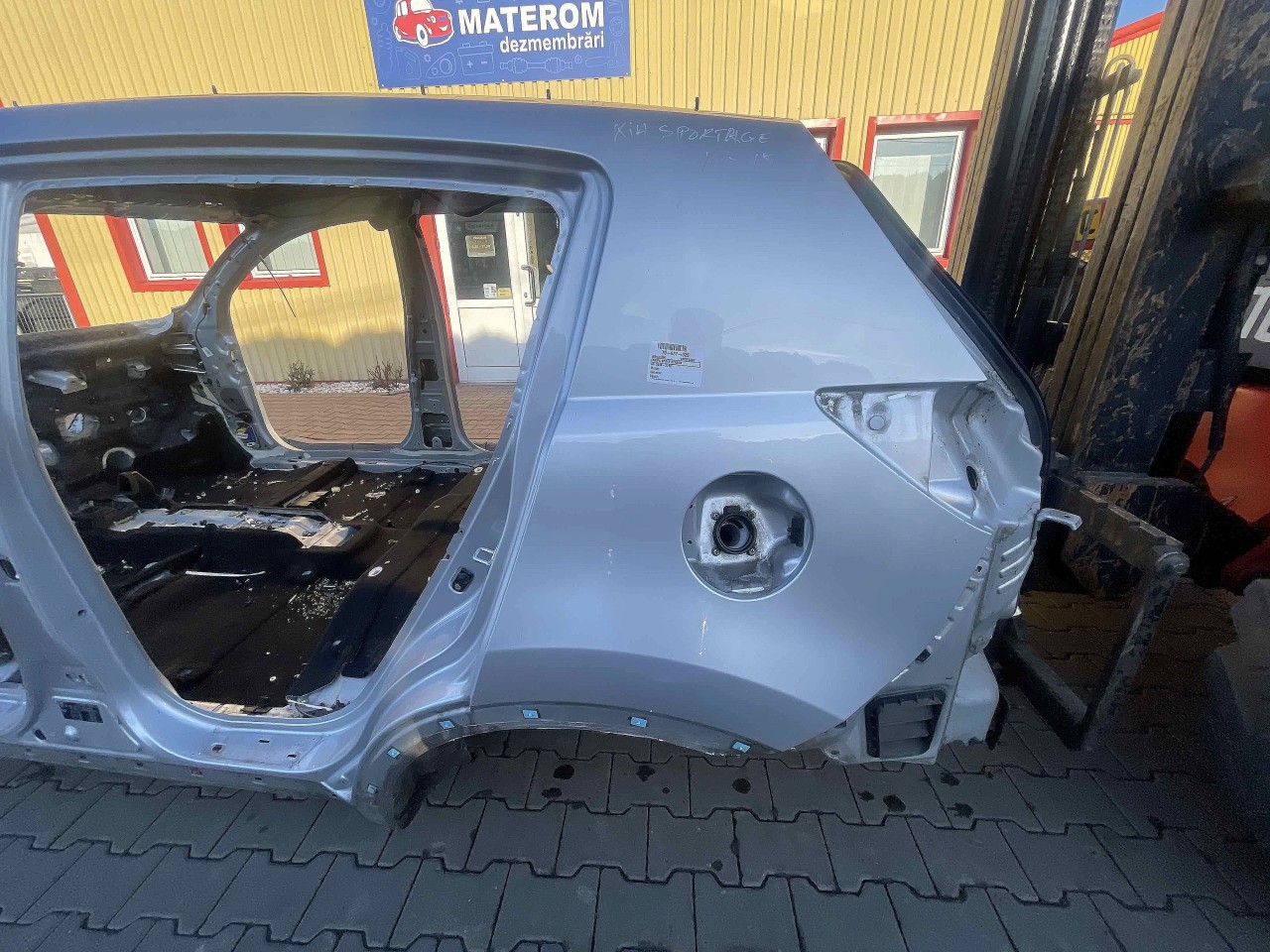 ARIPA SPATE STANGA KIA SPORTAGE - - (2010 2015)
