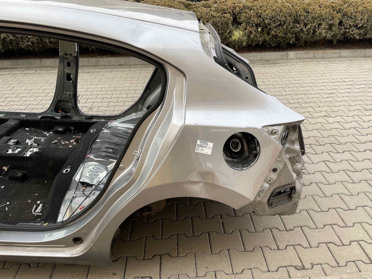 ARIPA SPATE STANGA MAZDA 3 - - (2013 2018)