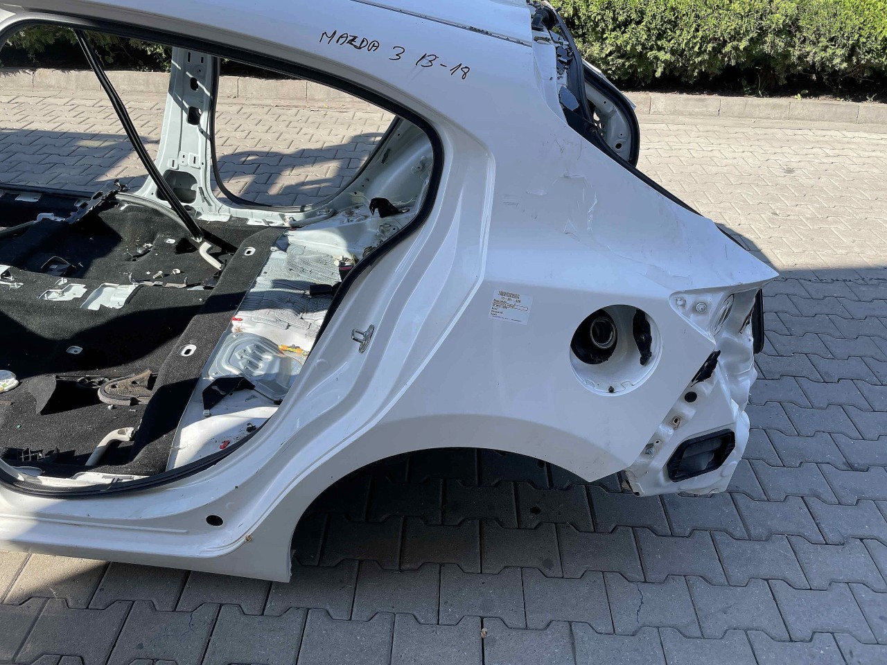 ARIPA SPATE STANGA MAZDA 3 - - (2013 2018)