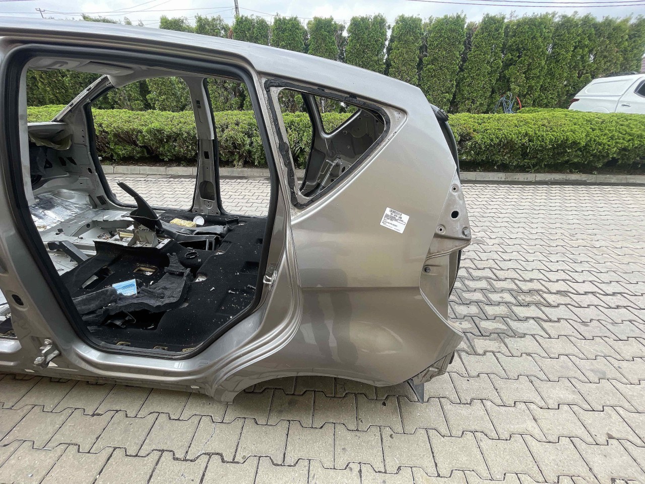ARIPA SPATE STANGA MERCEDES A-CLASS - - (2004 2012)