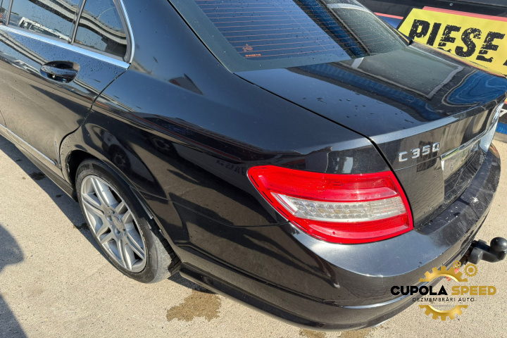 Aripa spate stanga Mercedes-Benz C-Class W204/S204 [2007 - 2012]