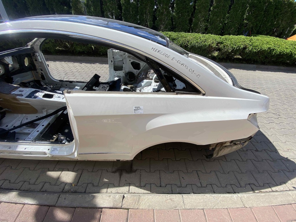 ARIPA SPATE STANGA MERCEDES E-CLASS - - (2009 2013)