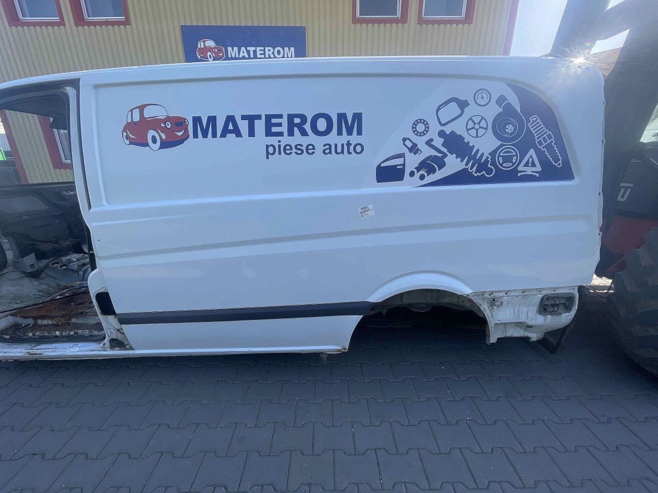 ARIPA SPATE STANGA MERCEDES VITO VITO - - (2010 2014)