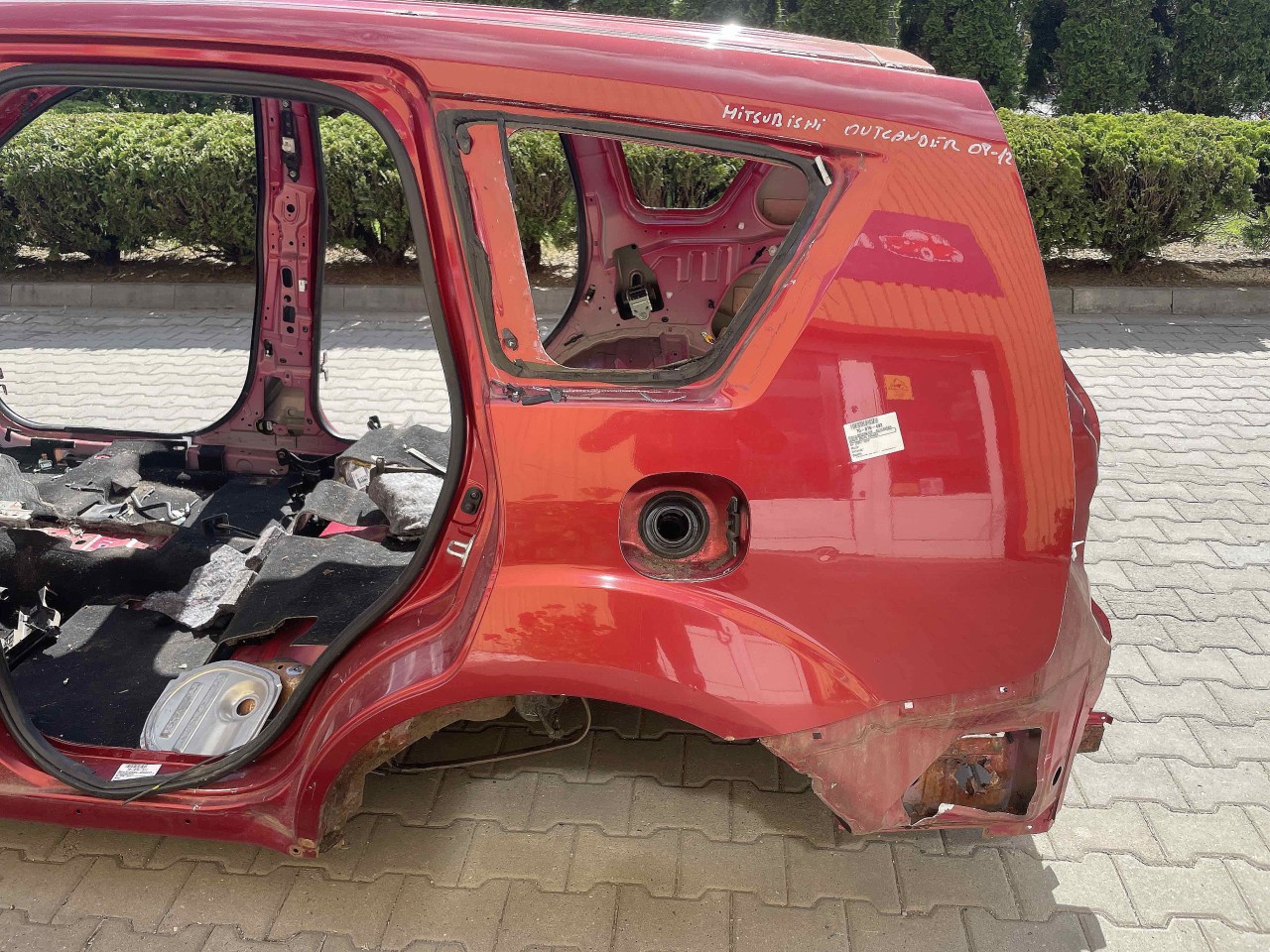 ARIPA SPATE STANGA MITSUBISHI OUTLANDER OUTLANDER - - (2006 2012)