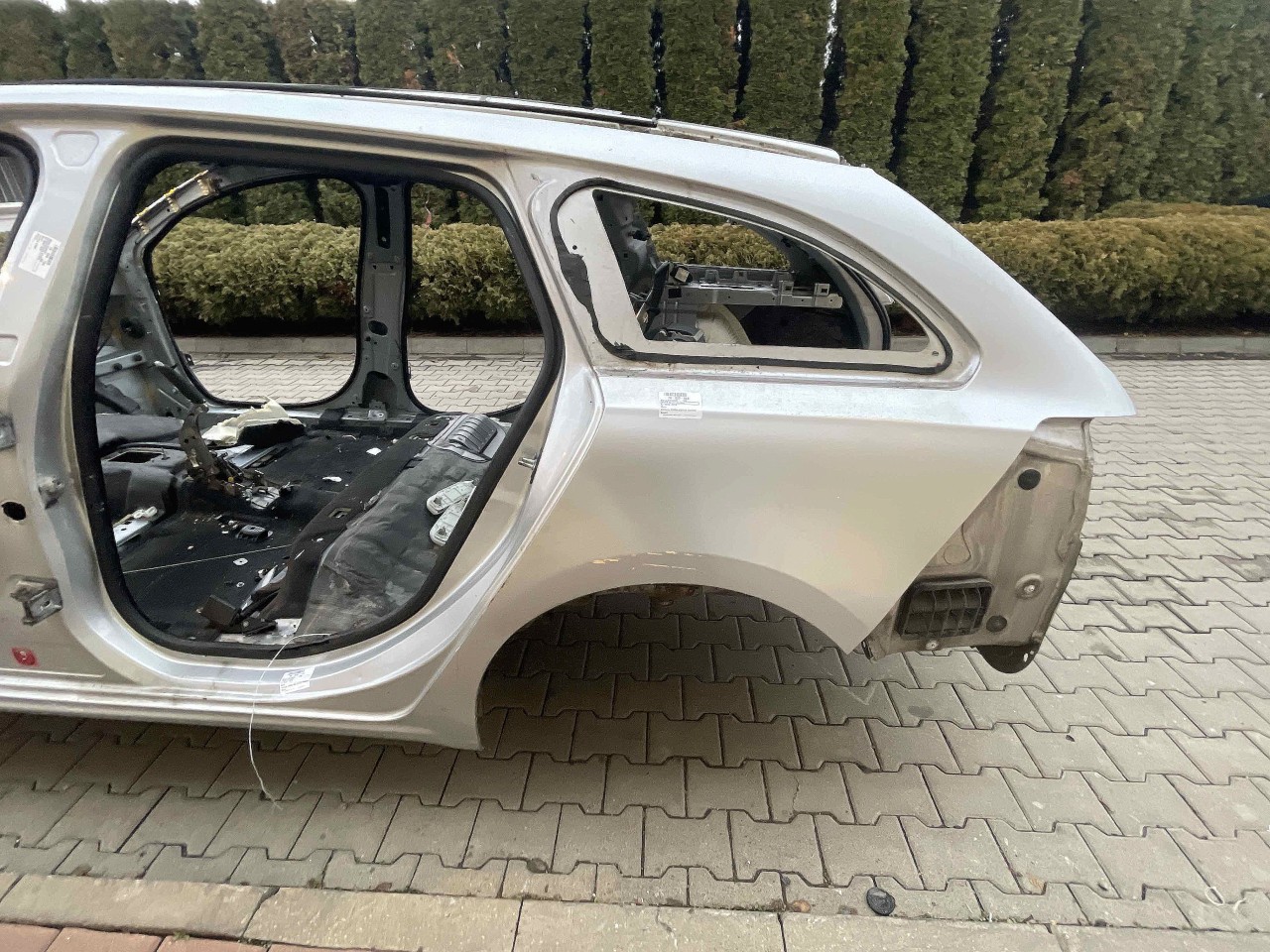 ARIPA SPATE STANGA PEUGEOT 508 - - (2010 2014)
