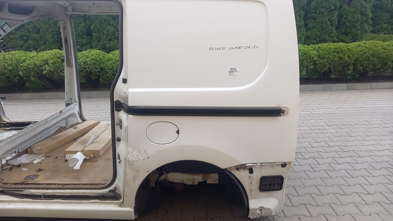 ARIPA SPATE STANGA PEUGEOT EXPERT - - (2007 2012)