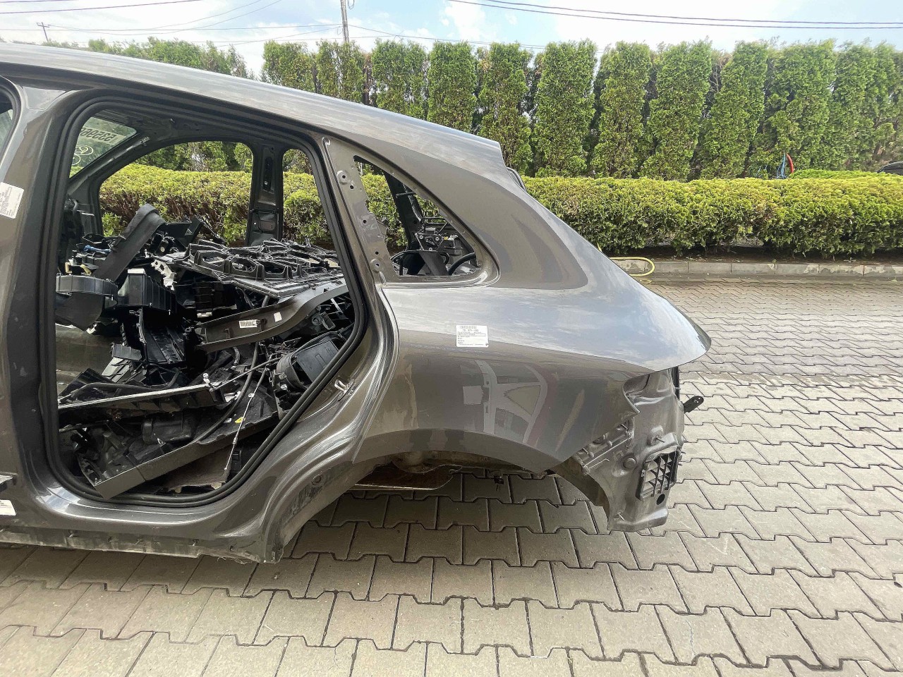 ARIPA SPATE STANGA PORSCHE MACAN S - - (2014 2018)