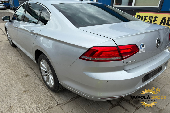 Aripa spate stanga Volkswagen VW Passat B8 [2014 - 2020]