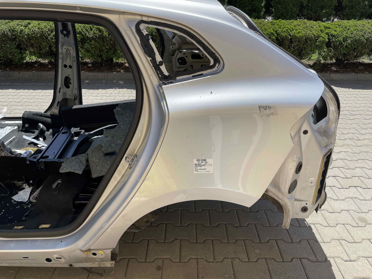 ARIPA SPATE STANGA VOLVO V40 V40 - - (2012 2016)