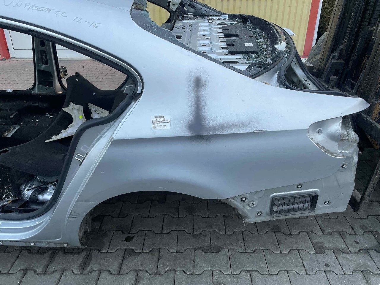 ARIPA SPATE STANGA VW PASSAT CC - - (201