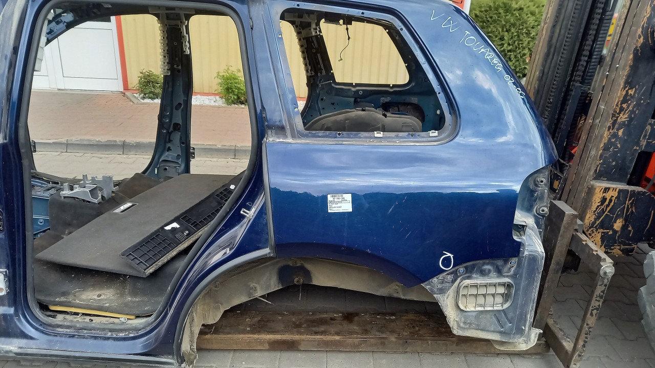 ARIPA SPATE STANGA VW TOUAREG TOUAREG - - (2002 2006)