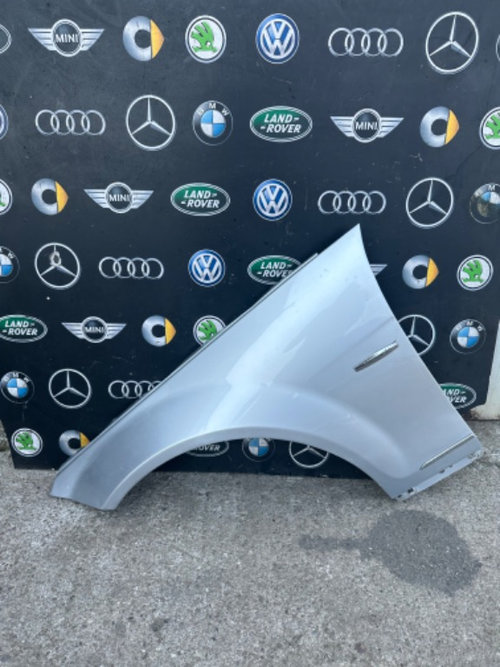Aripa stânga fata Mercedes c class w204