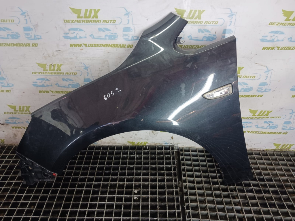 Aripa stânga fata Opel Astra J [2009 - 2012] 1.7 cdti A17DTR