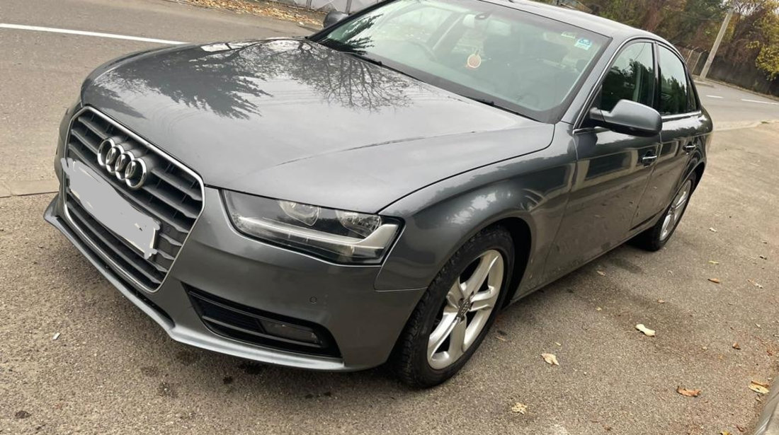 Aripa stanga Audi A4 B8 2.0 tdi facelift