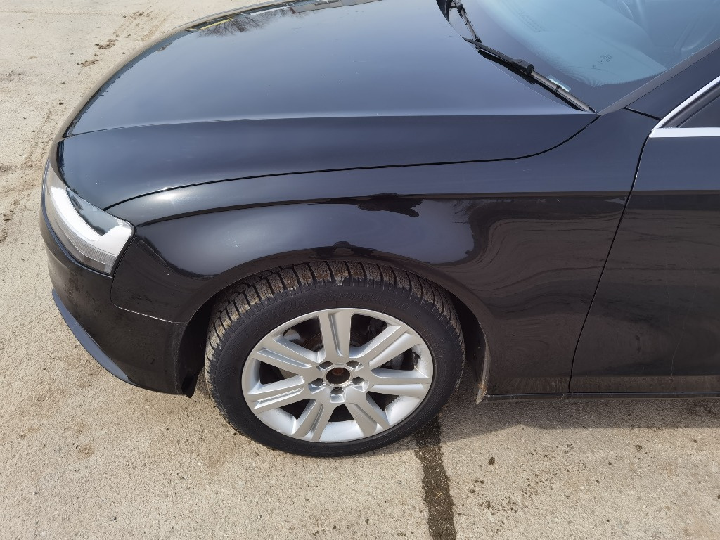Aripa stanga Audi A4 B8 Facelift 2.0 tdi an 2014