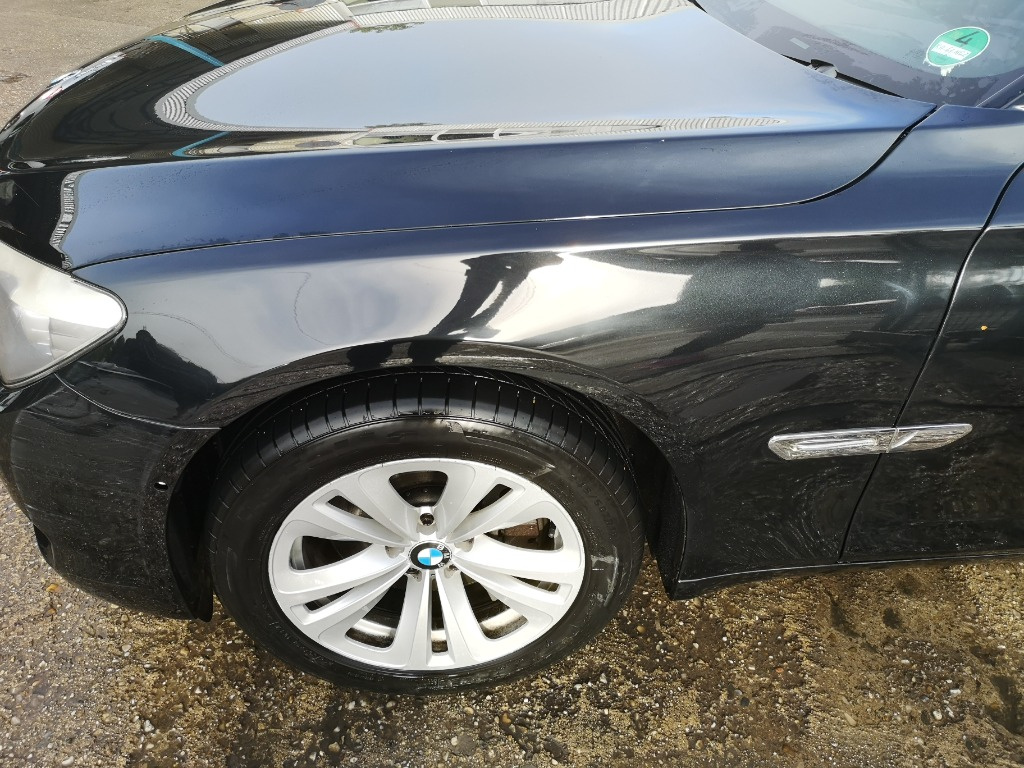Aripa stanga bmw seria 730d f01