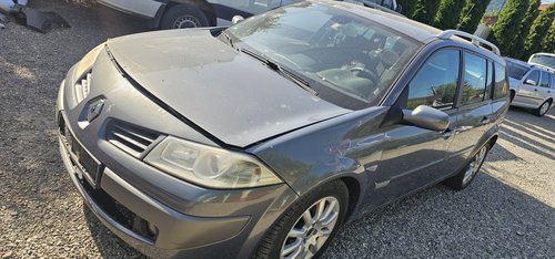 Aripa stanga / dreapta fata Renault Megane 2 Facelift 2007 2008 2009