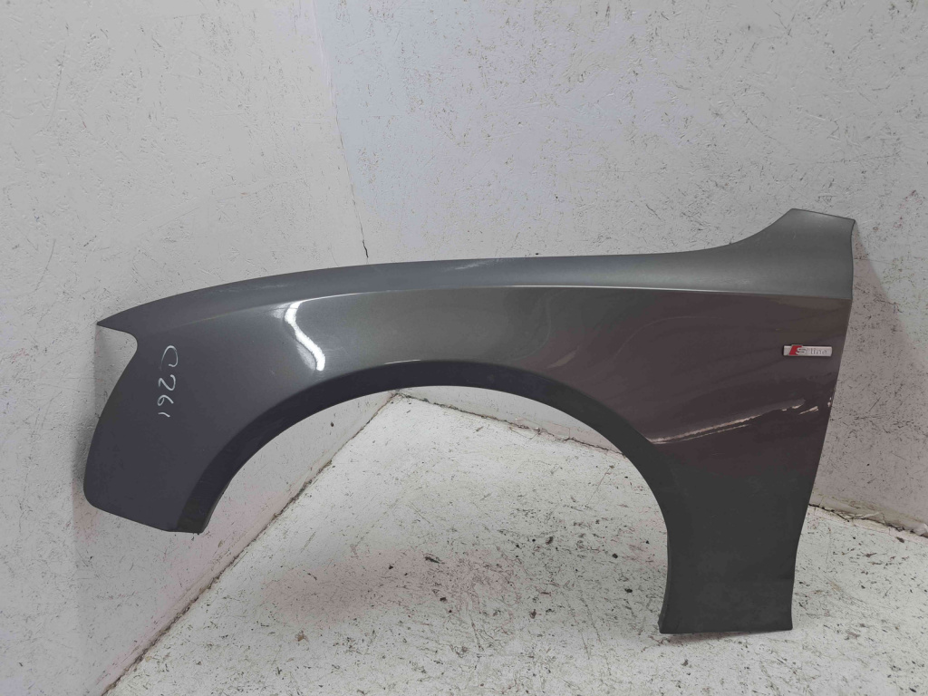 Aripa stanga fata Audi A5 Sportback (8TA) [Fabr 2009-2015] LY1P