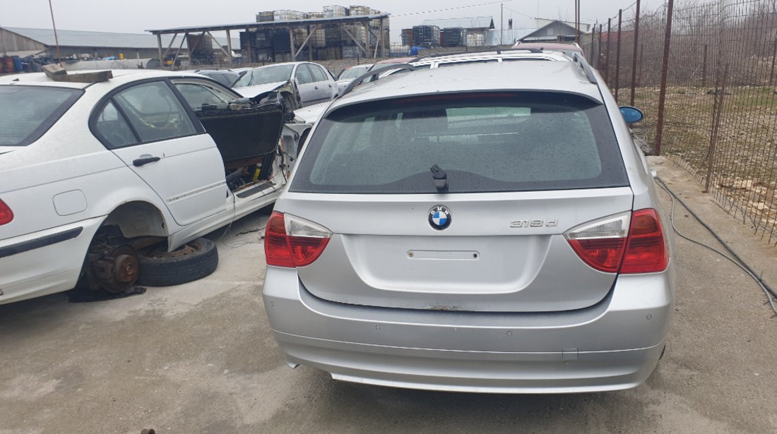 Aripa stanga fata BMW E90 2007 Combi 2.0