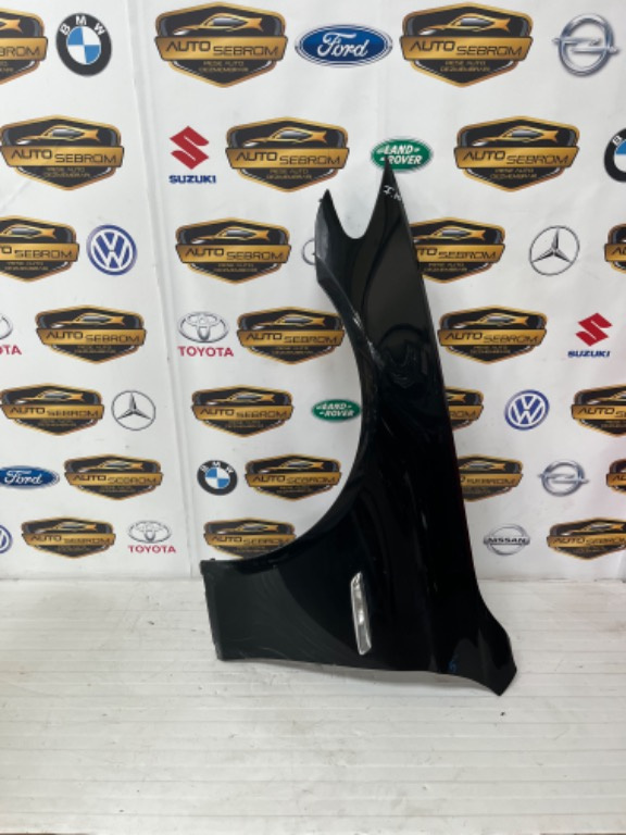 Aripa stanga fata BMW F10 F11