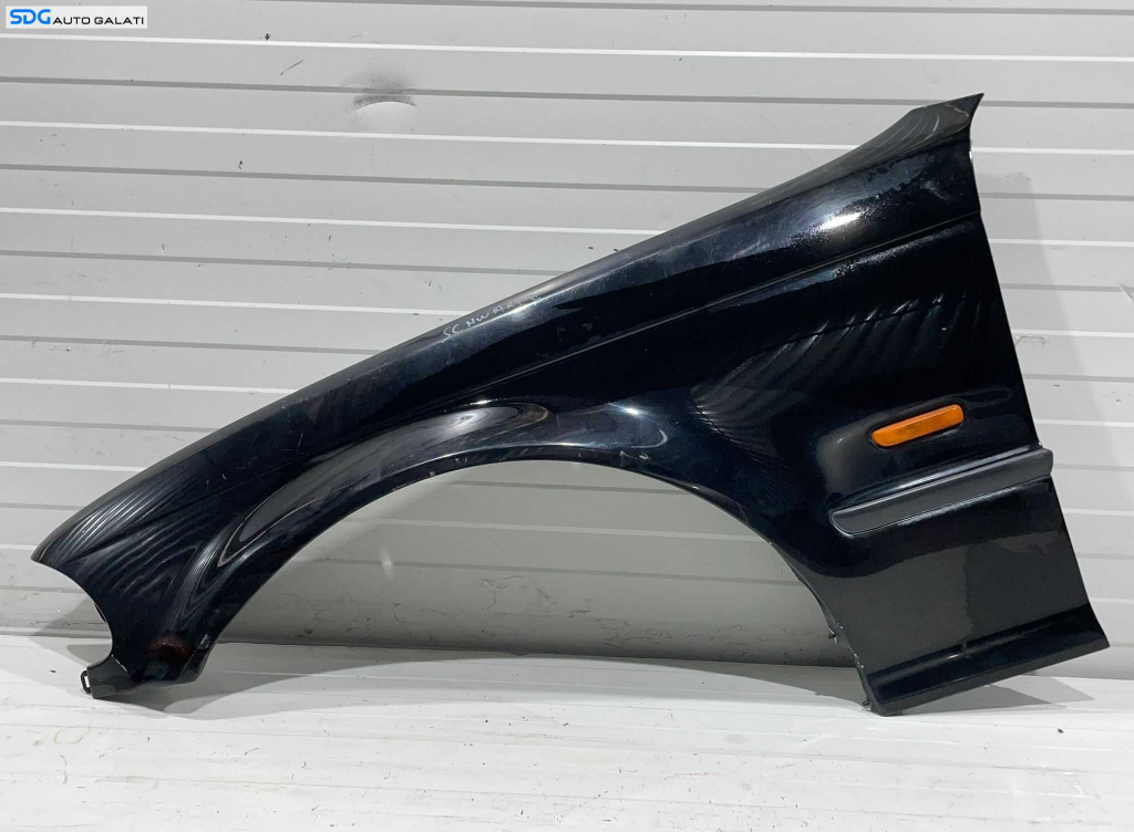 Aripa Stanga Fata BMW Seria 3 E46 1998 - 2006 [L3155]