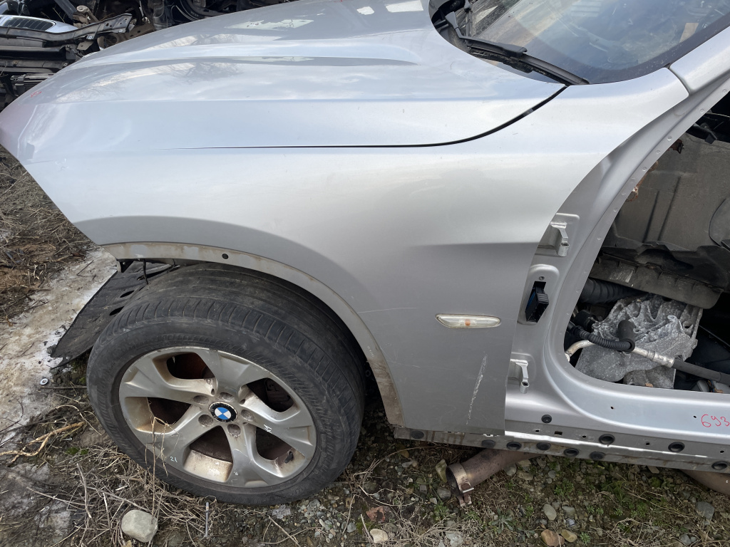 Aripa Stanga Fata BMW X1 2.0 Motorina 2012