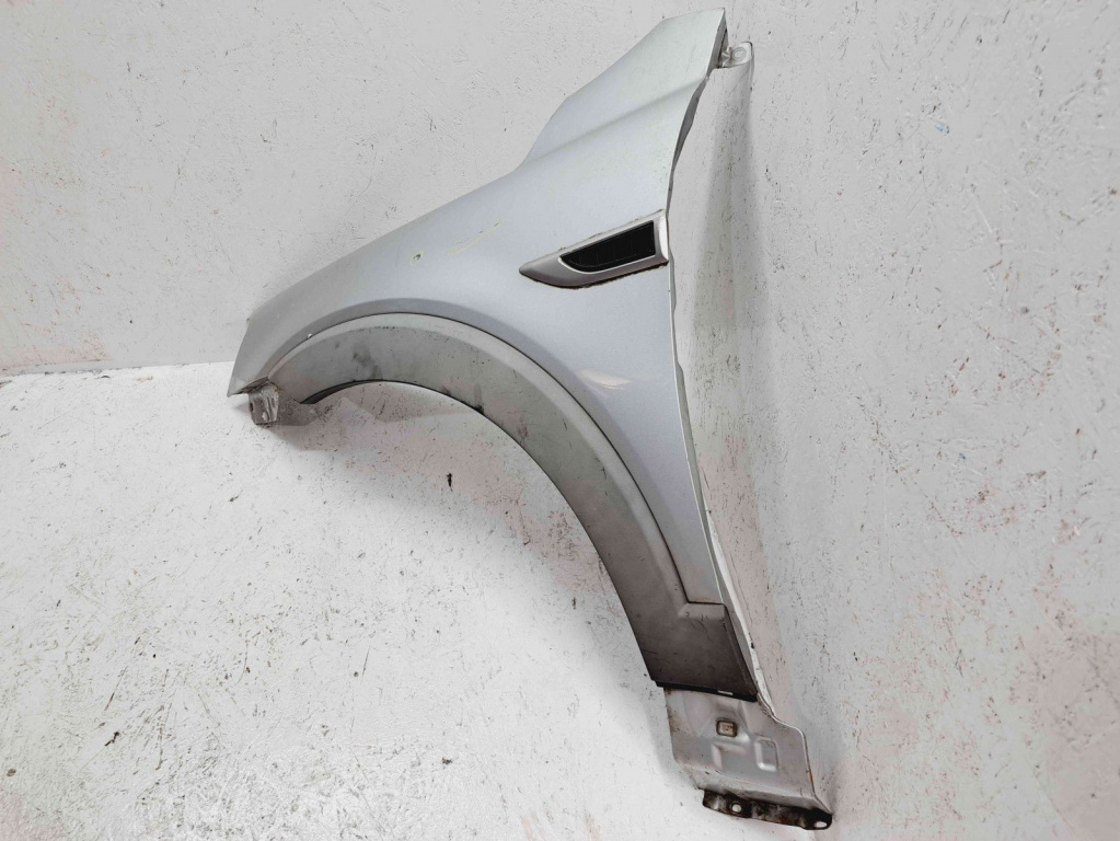 Aripa stanga fata Chevrolet Captiva (T100) [Fabr 2006-2018] OEM