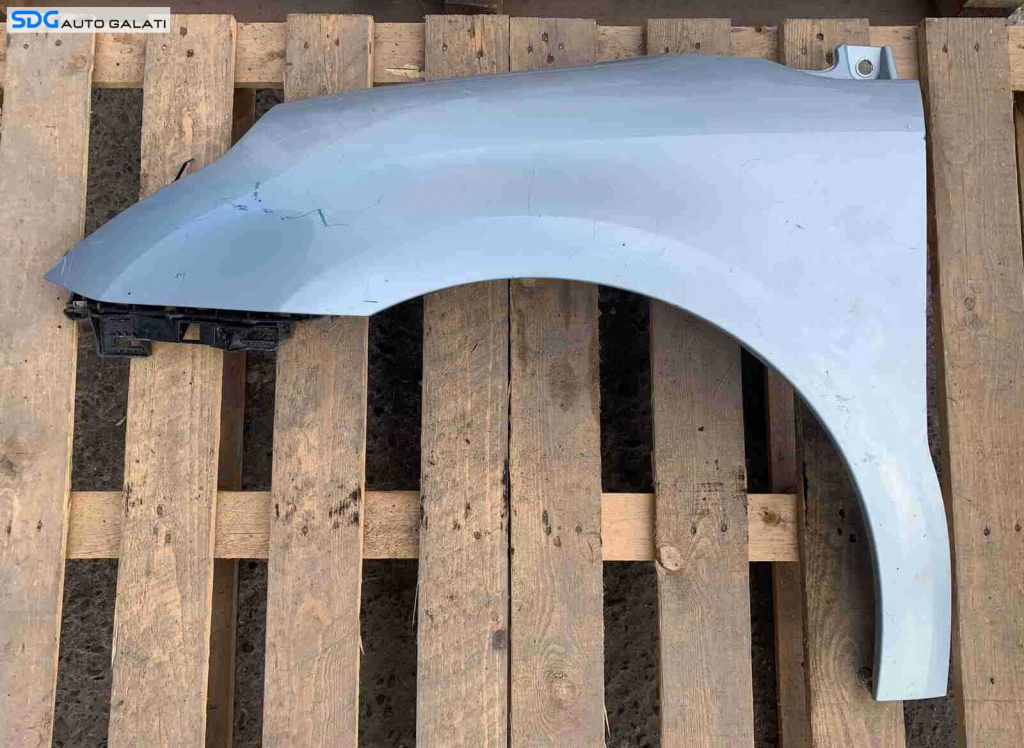 Aripa Stanga Fata Citroen C4 2004 - 2008 cu Mici Defecte / Imperfectiuni