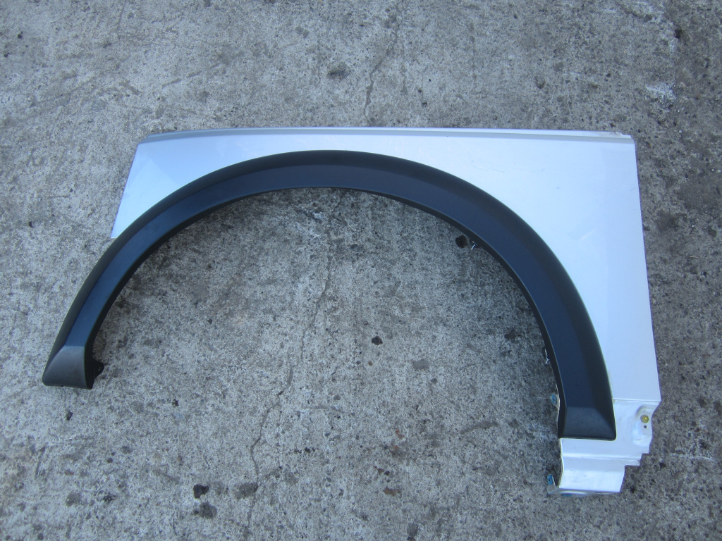 ARIPA STANGA FATA CU BANDOU LAND ROVER DISCOVERY 3 4x4 FAB. 2004 - 2009 ⭐⭐⭐⭐⭐
