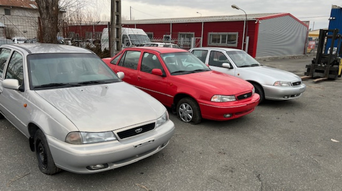 Aripa stanga fata Daewoo Cielo 1995 BERLINA 1.5 BENZINA