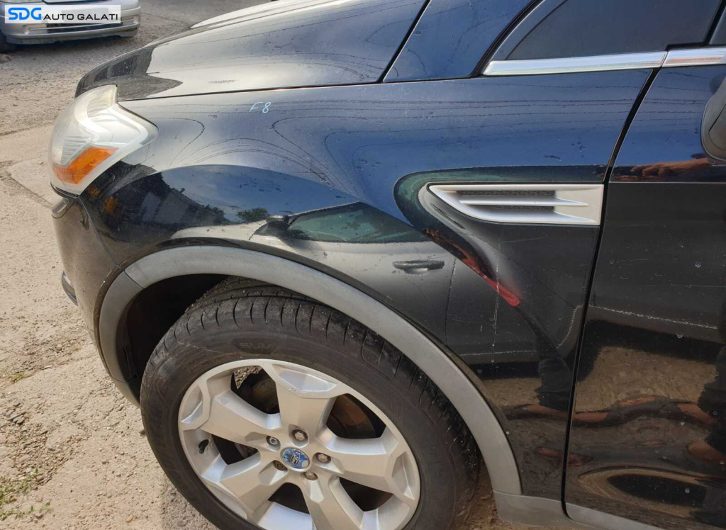 Aripa Stanga Fata Fara Bandou Ford Kuga 2008 - 2013 Culoare F8