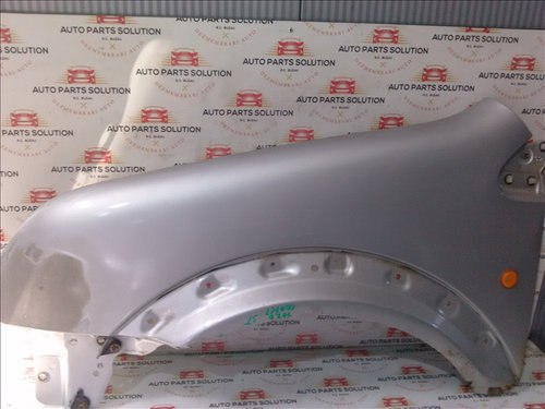 Aripa stanga fata FORD Connect 1.8 TDCI an fabr. 2004