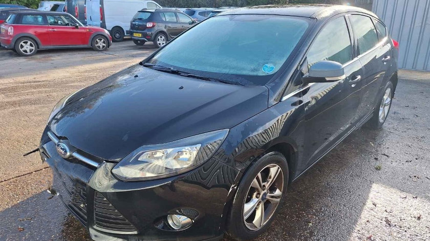 Aripa stanga fata Ford Focus 3 2012 HATCHBACK 1.0 TC M1DA