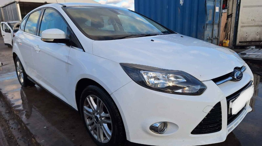 Aripa stanga fata Ford Focus 3 2012 HATCHBACK 1.0 TC M1DA