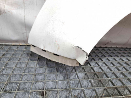 Aripa stanga fata Ford Focus 3 Facelift [Fabr 2014-2019] Frozen White