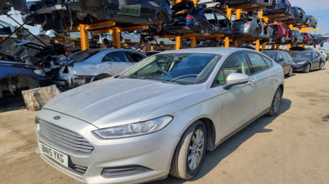 Aripa stanga fata Ford Mondeo 2015 sedan 1.6