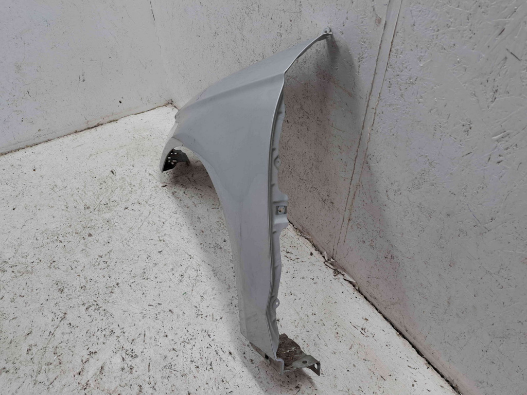 Aripa stanga fata Ford Mondeo 5 Sedan [Fabr 2014-2022] Moondust Silver Metc