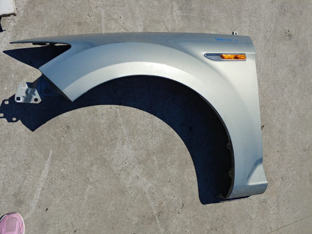Aripa stanga fata ford mondeo mk4