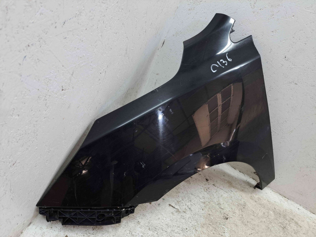 Aripa stanga fata Hyundai ix35 (LM) [Fabr 2010-2017] PHANTOM BLACK