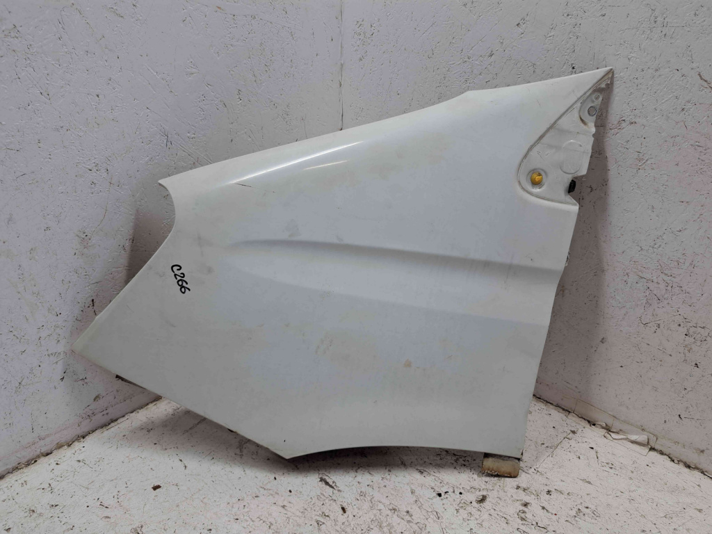 Aripa stanga fata Iveco Daily IV Van [Fabr 2006-2012] ALB