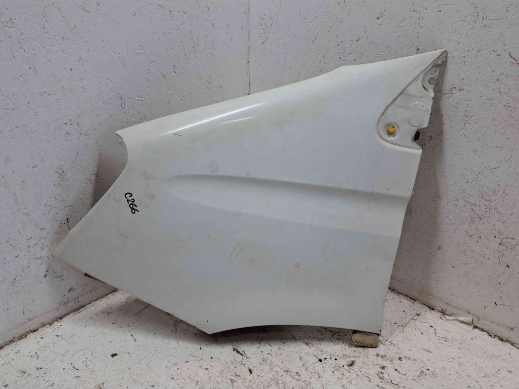 Aripa stanga fata Iveco Daily IV Van [Fabr 2006-2012] ALB