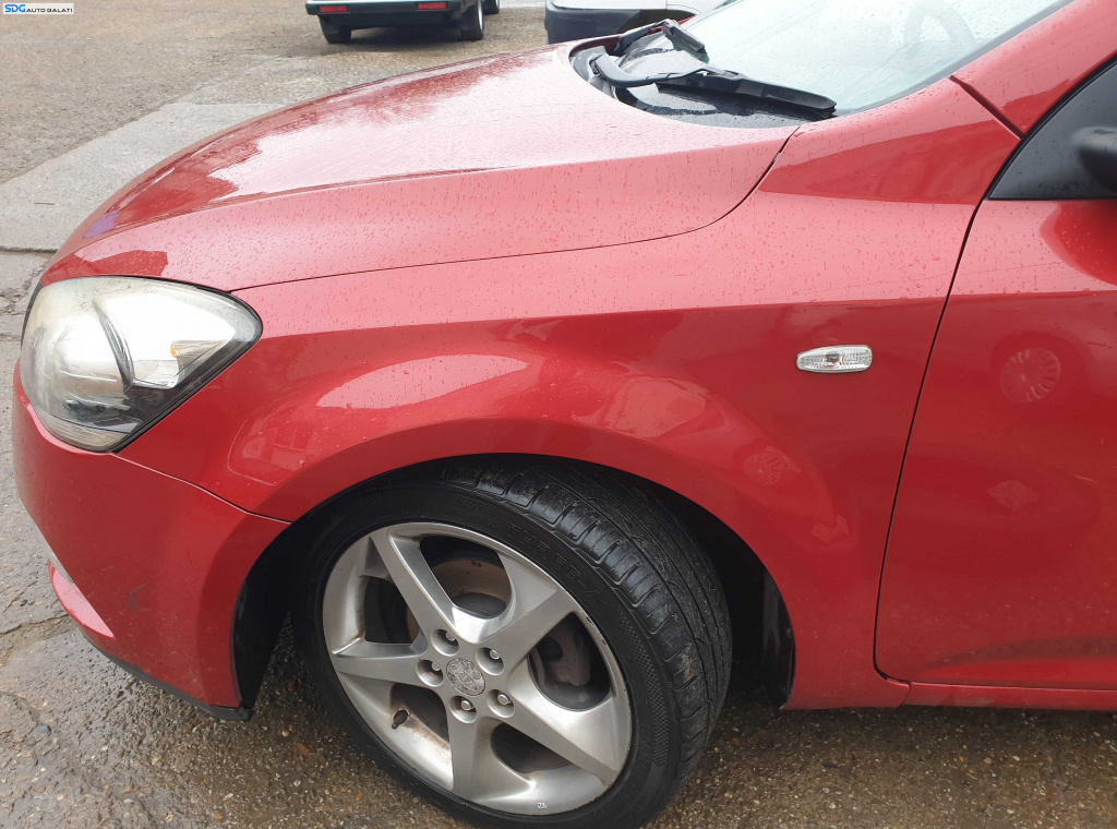 Aripa Stanga Fata Kia Ceed 2007 - 2013 Culoare AA1 Infra Red [K1316]