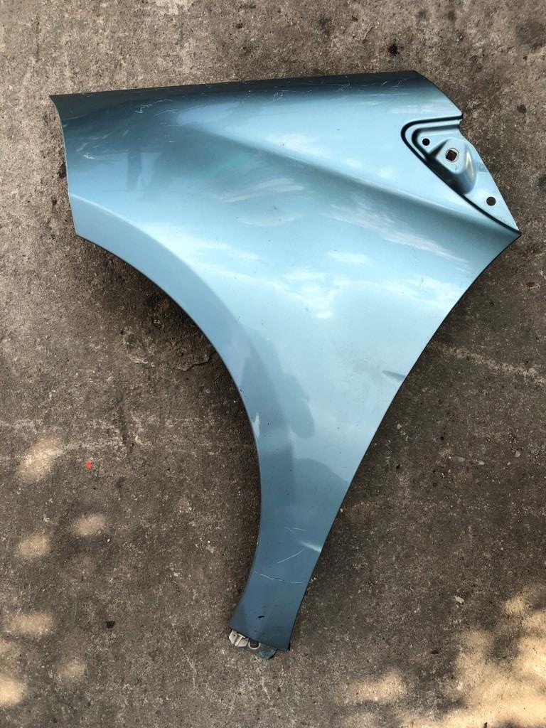 Aripa stanga fata Mercedes A Class W169 2004-2012 COD CULOARE 958