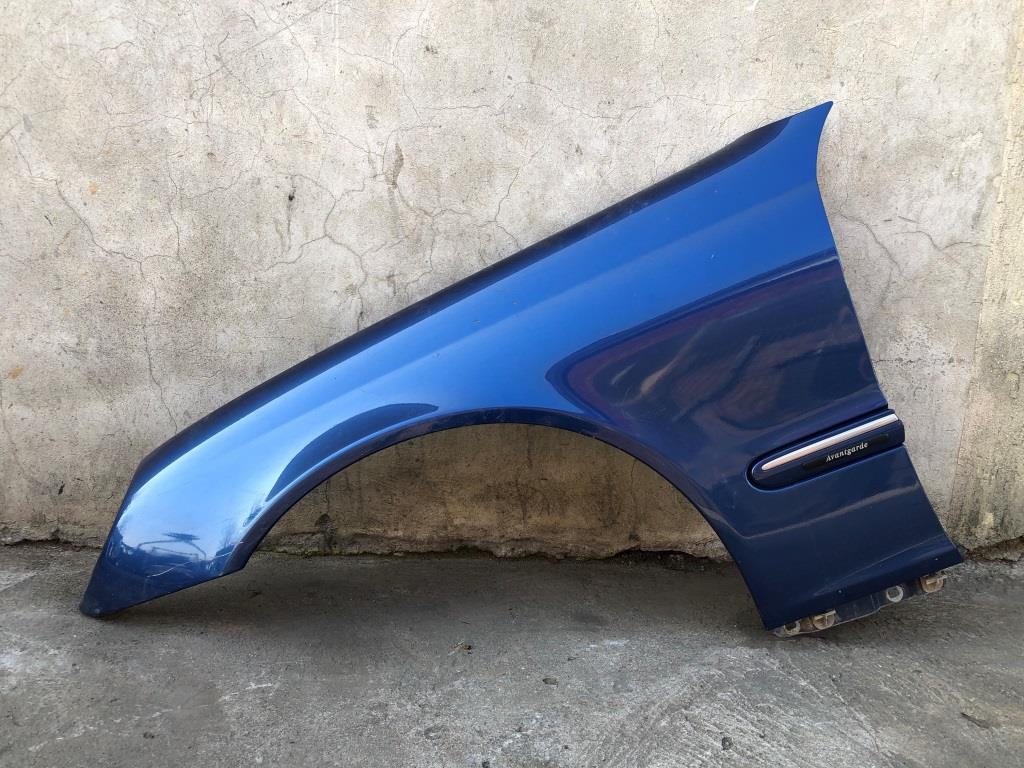 Aripa stanga fata Mercedes C220 W203