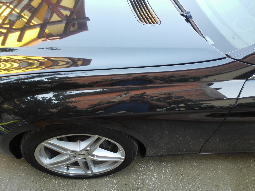 Aripa stanga fata Mercedes Cls w219